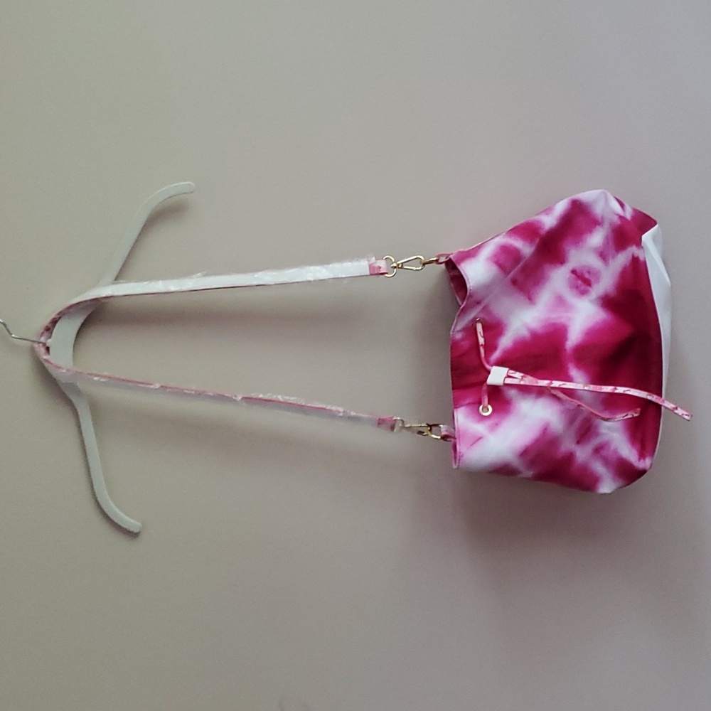 ESTEE LAUDER Bucket Bag, Tote- Pink & White Tie-dye Recycled Fabric, NWT
